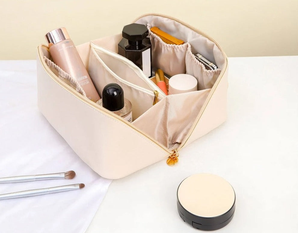 TRAVEL COSMETIC ORGANIZER - BeautifyFit